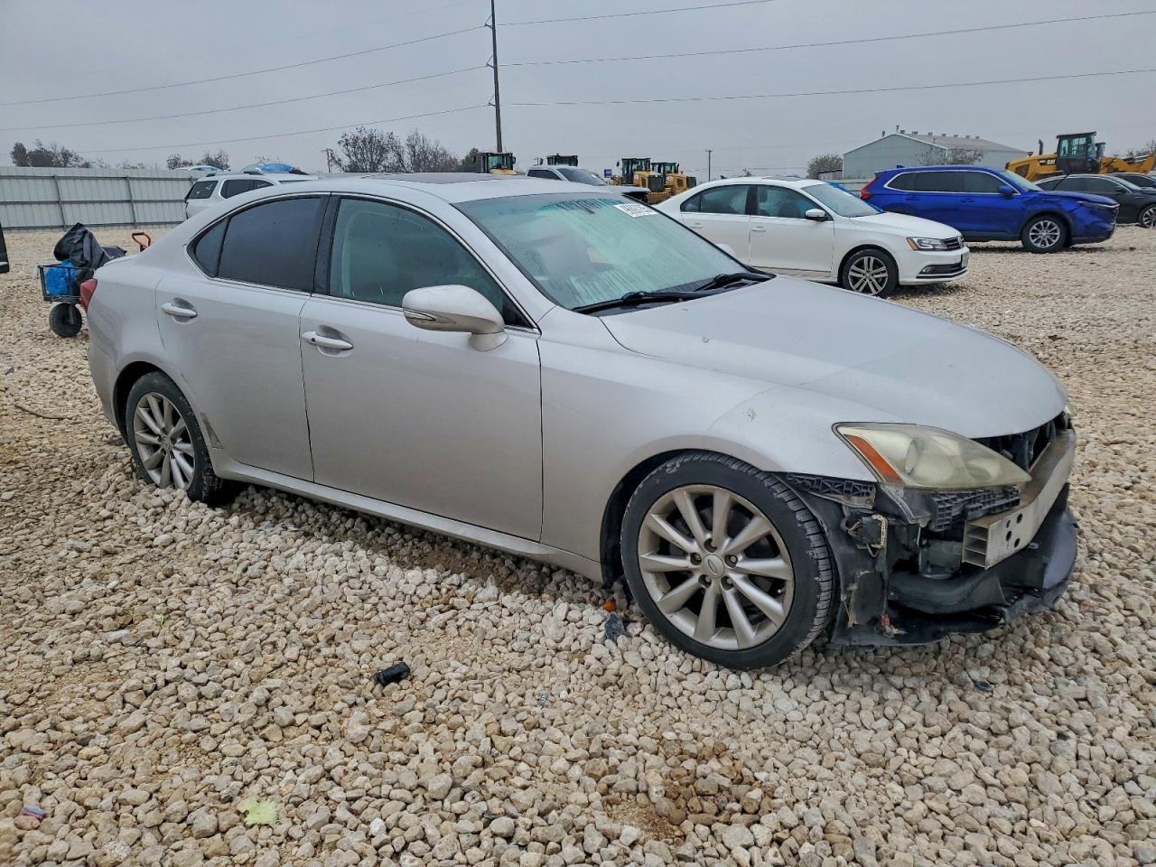 2010 LEXUS IS 250 photo 4