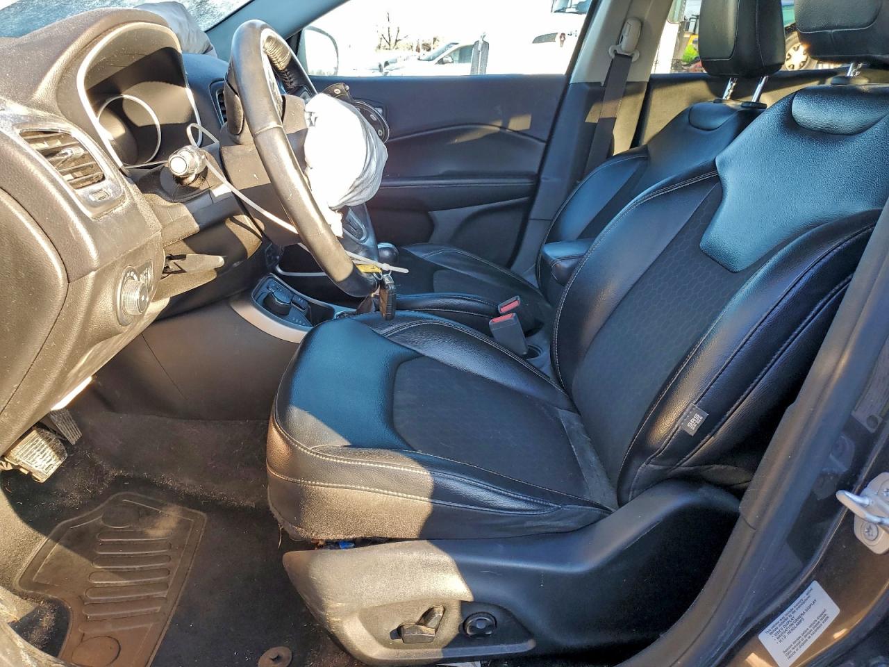 2017 JEEP COMPASS LATITUDE photo 7