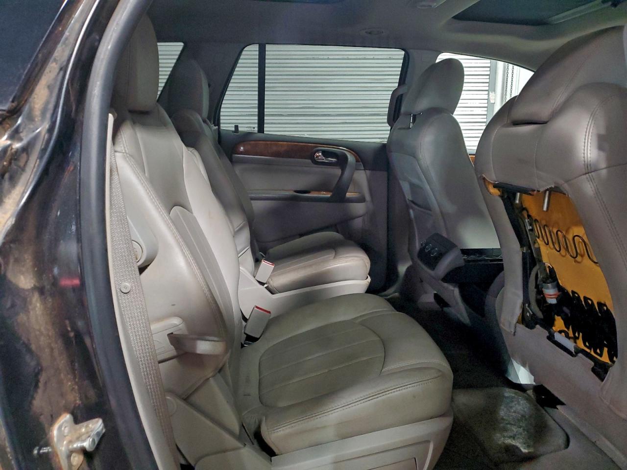 2011 BUICK ENCLAVE CXL photo 11