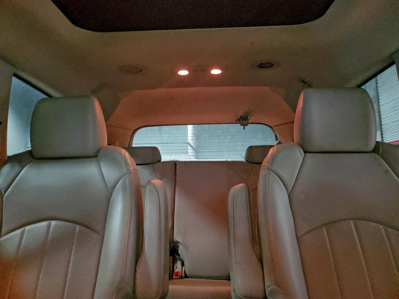 2011 BUICK ENCLAVE CXL photo 10