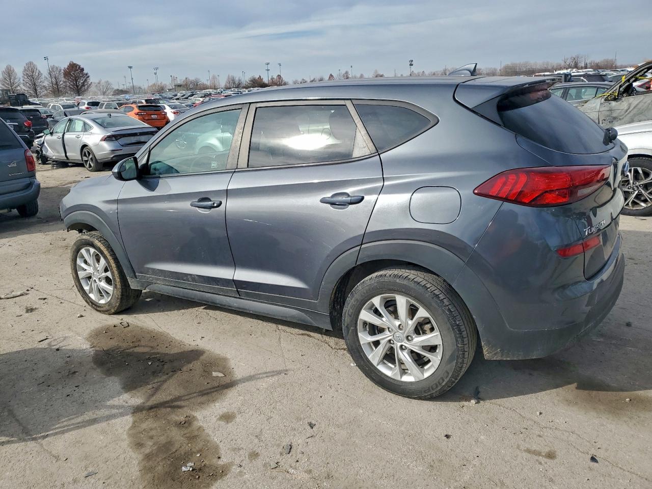 2019 HYUNDAI TUCSON SE photo 2