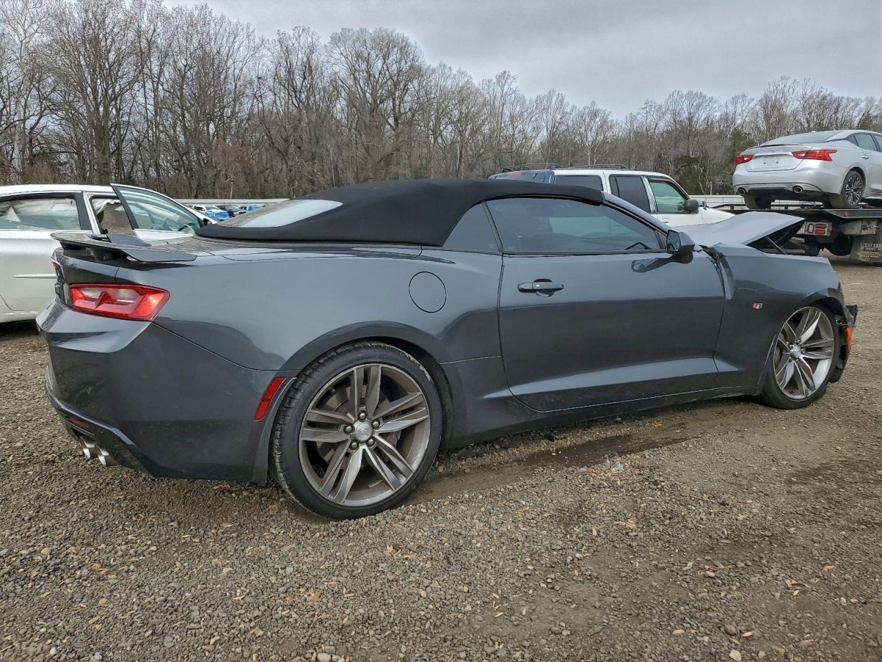 2017 CHEVROLET CAMARO SS photo 5