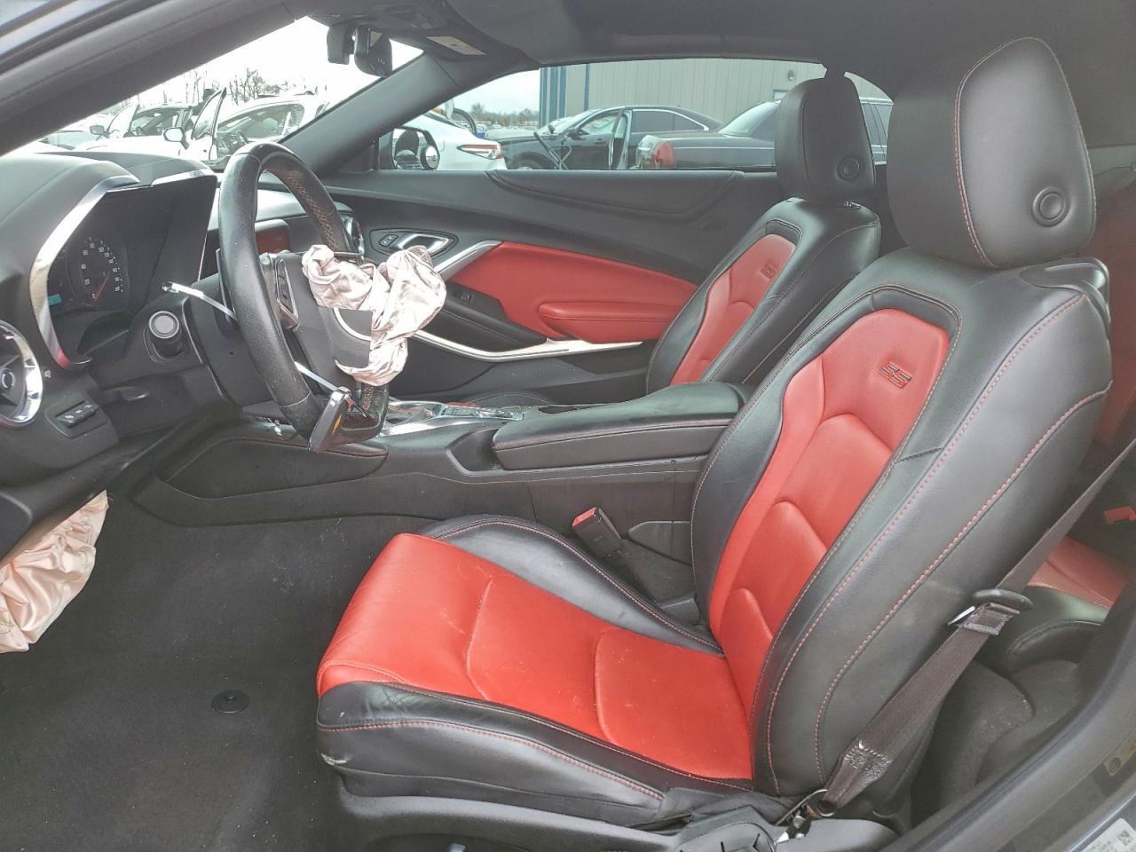 2017 CHEVROLET CAMARO SS photo 13