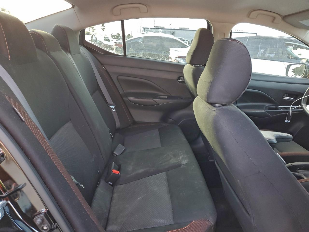 2020 NISSAN VERSA SR photo 10