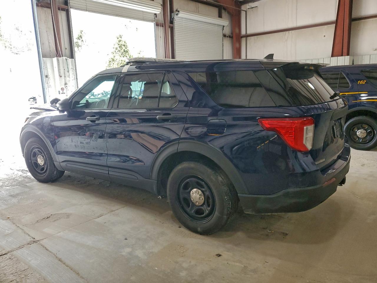2021 FORD EXPLORER POLICE INTERCEPTOR photo 2