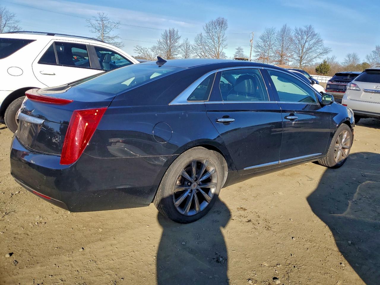 2013 CADILLAC XTS photo 3