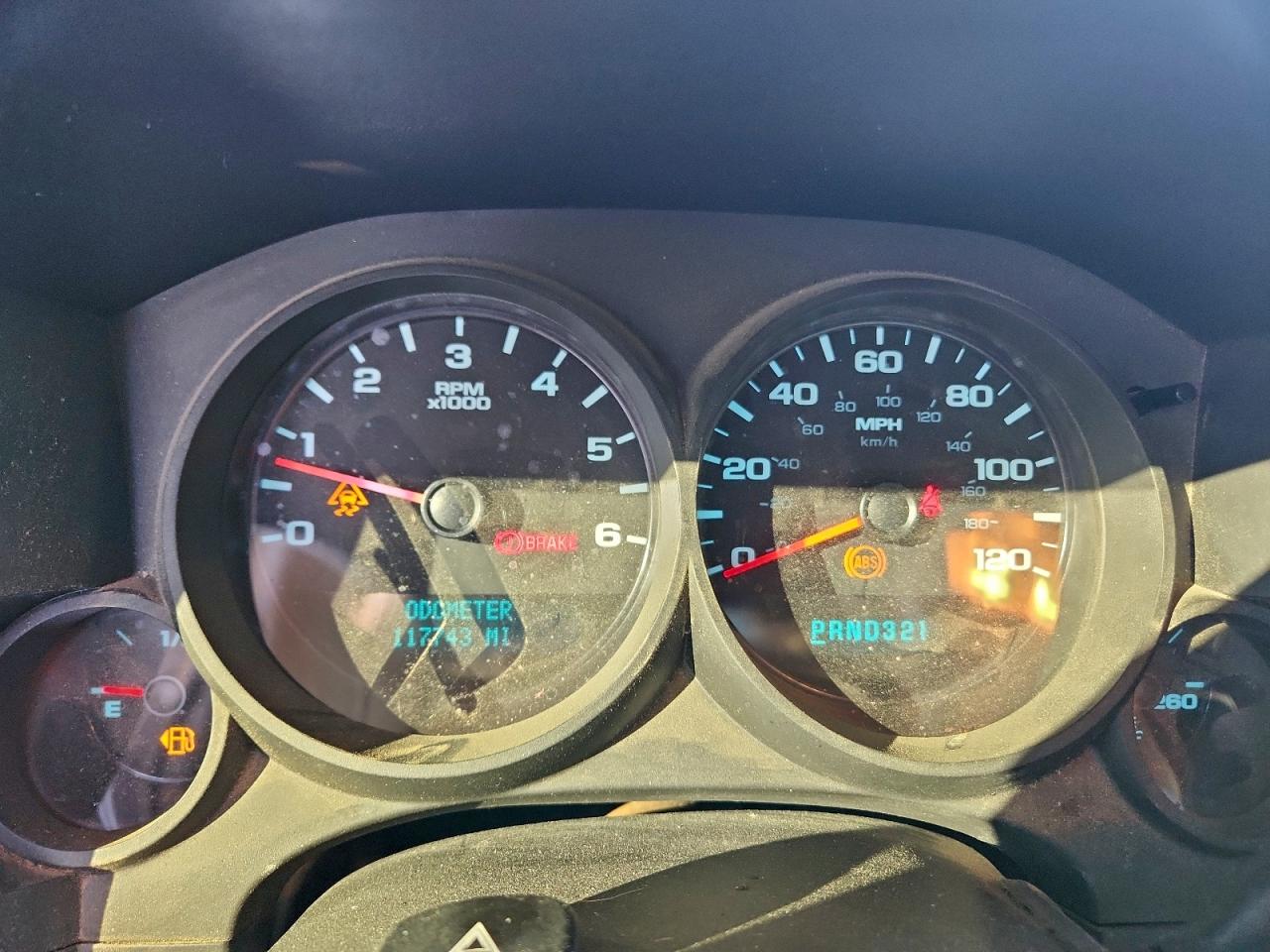 2010 CHEVROLET SILVERADO C1500 photo 9