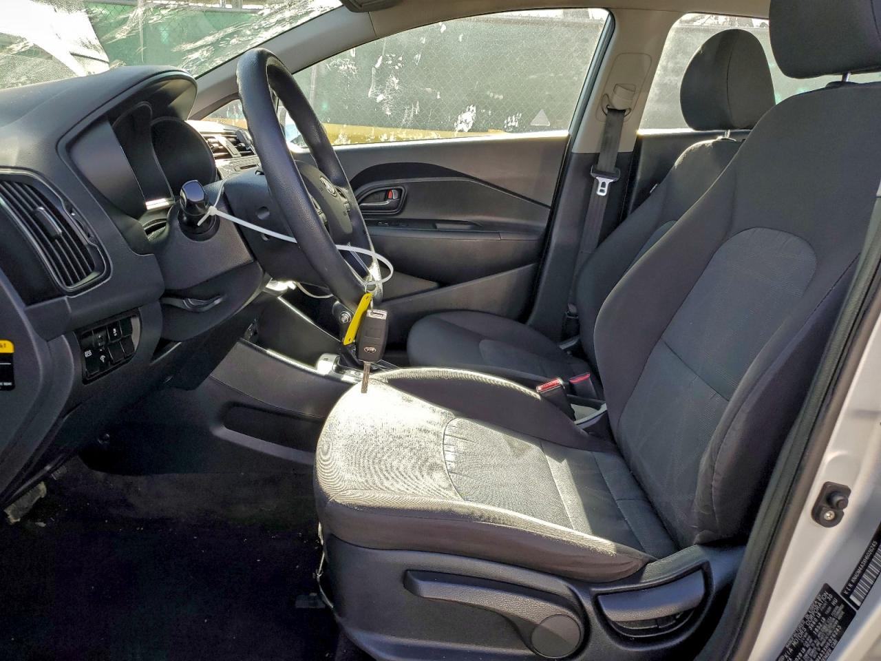 2017 KIA RIO LX photo 7