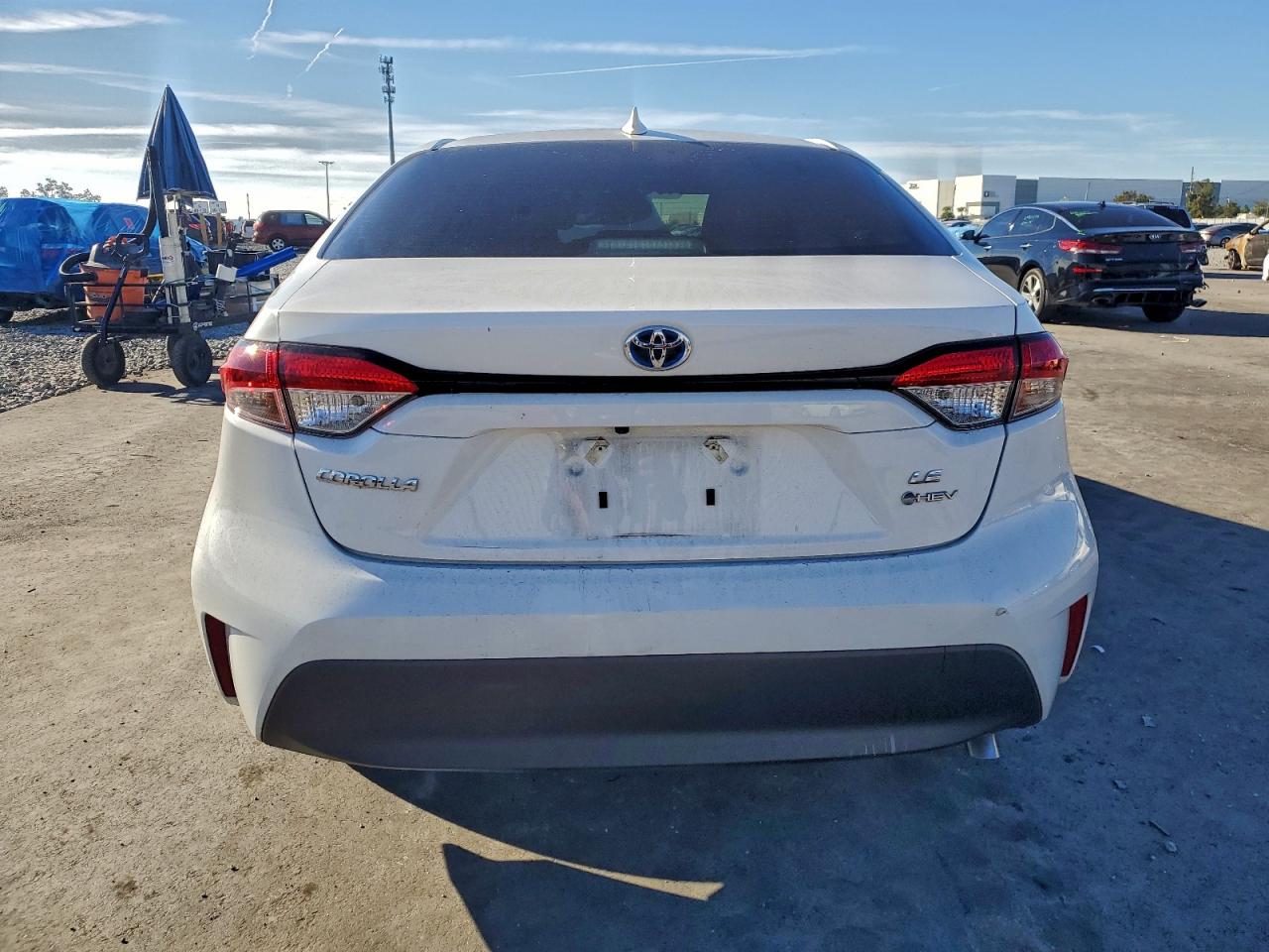 2025 TOYOTA COROLLA LE photo 6