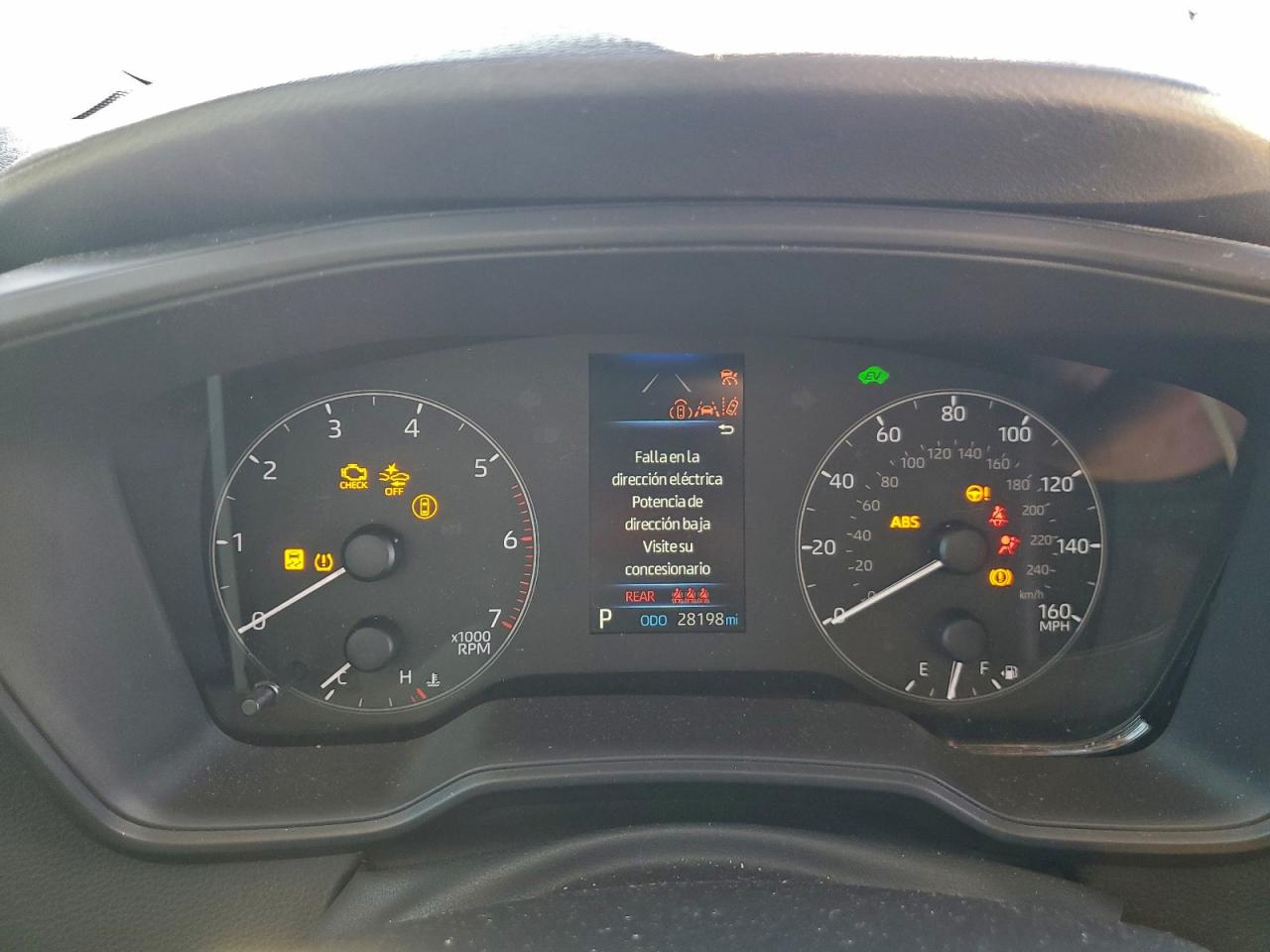 2025 TOYOTA COROLLA LE photo 9