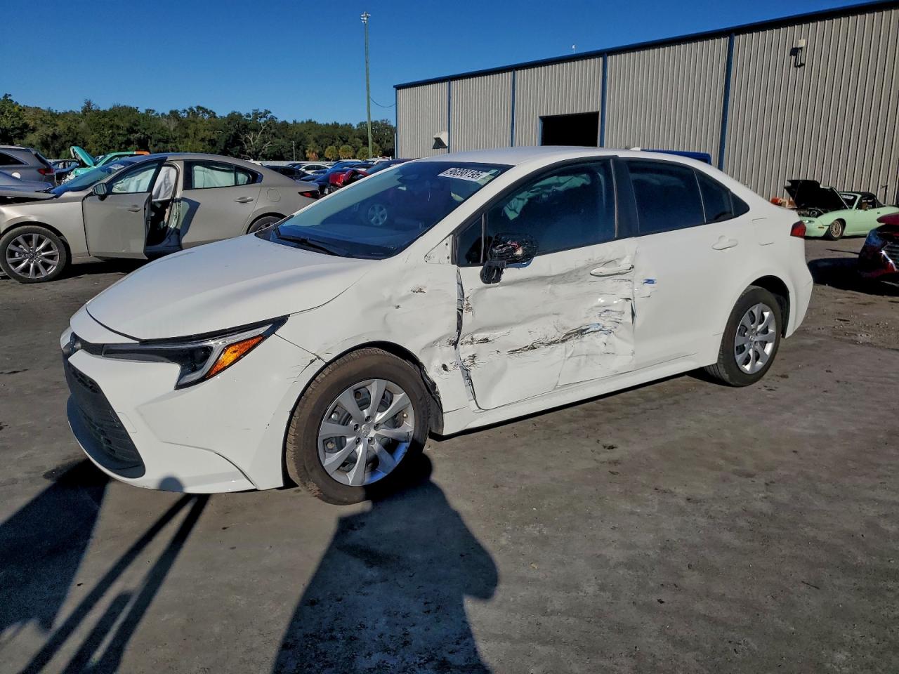 2025 TOYOTA COROLLA