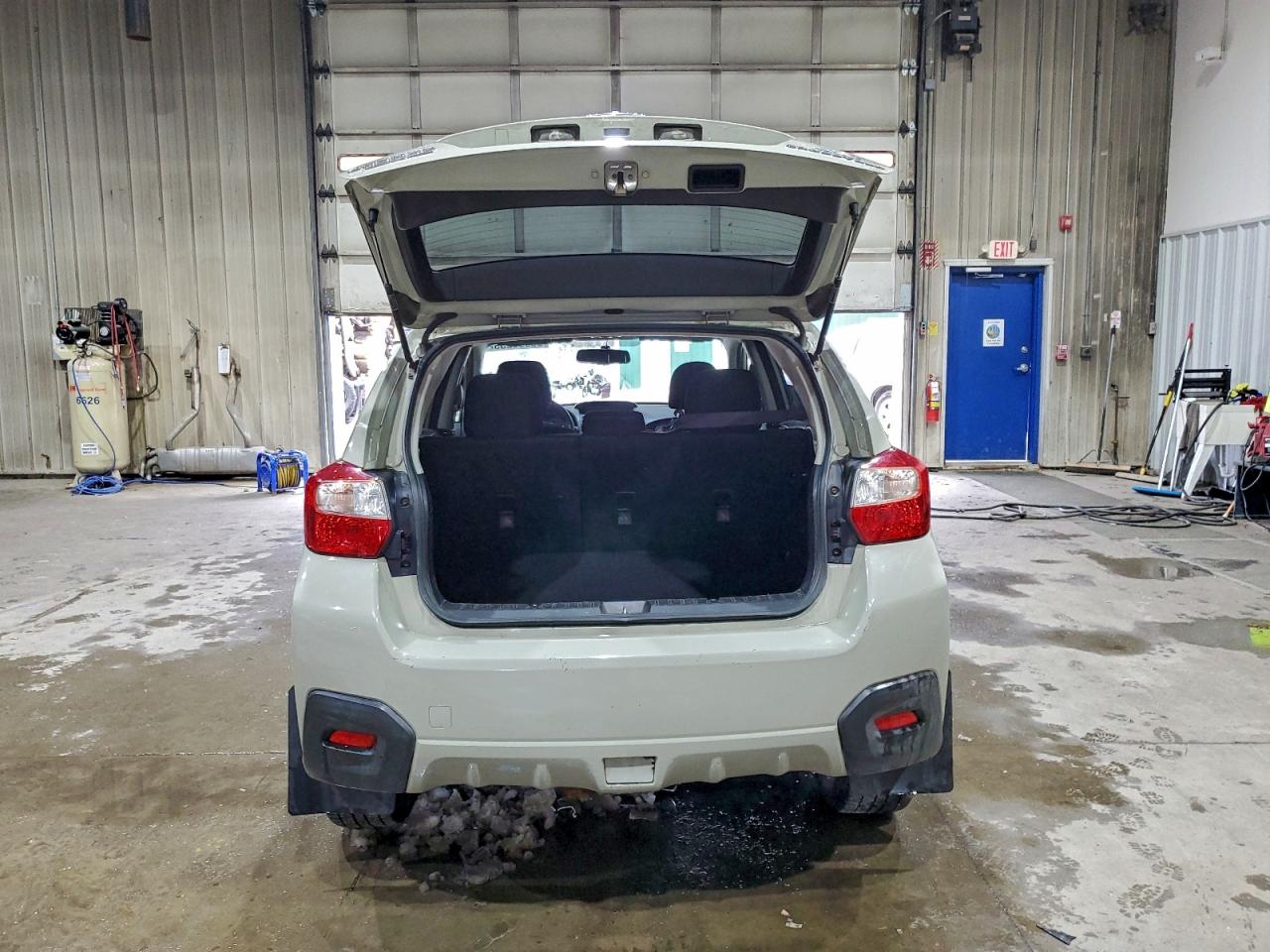 2013 SUBARU XV CROSSTREK 2.0 PREMIUM photo 6
