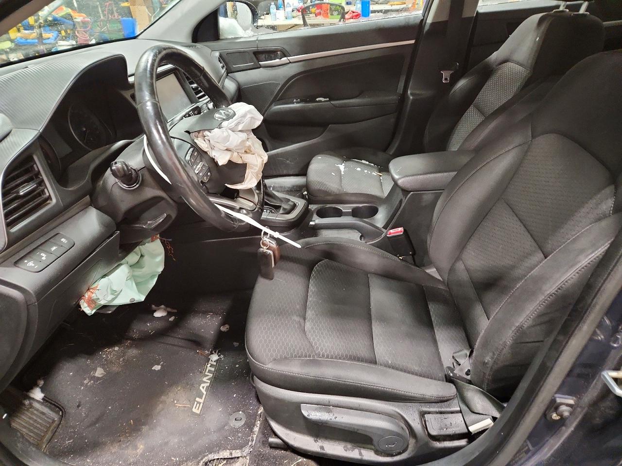 2019 HYUNDAI ELANTRA SEL photo 13
