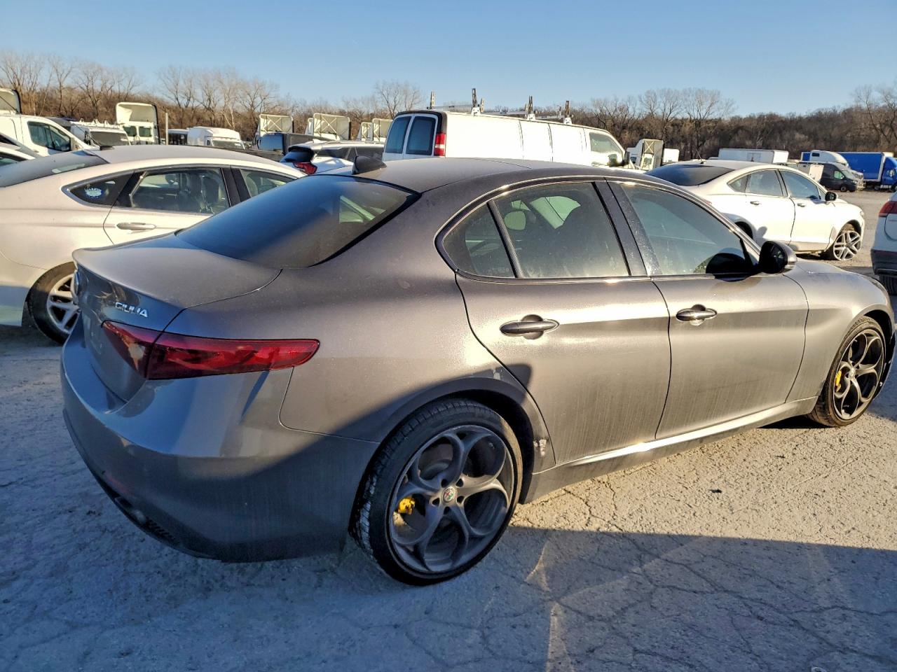 2018 ALFA ROMEO GIULIA TI Q4 photo 5