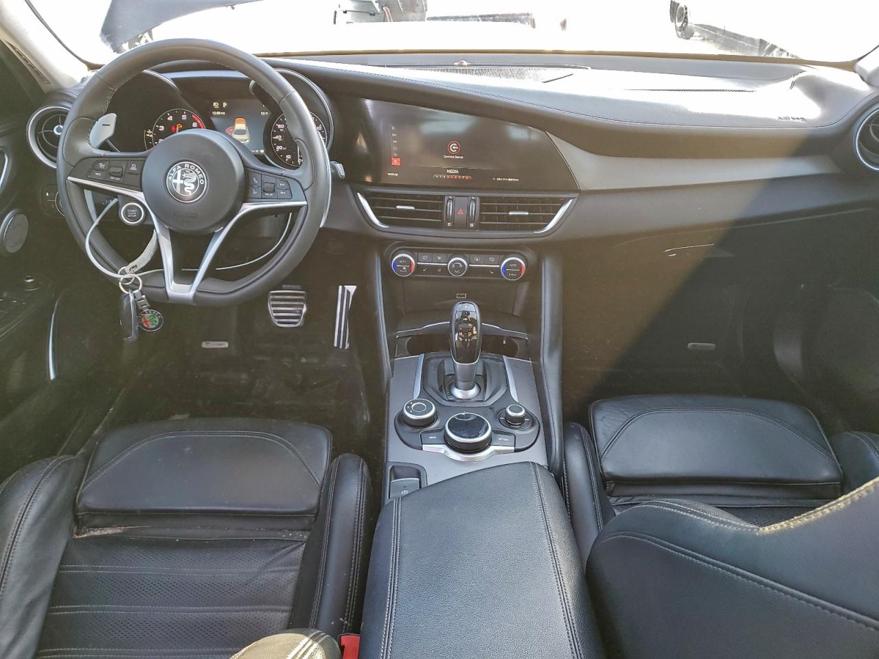 2018 ALFA ROMEO GIULIA TI Q4 photo 15