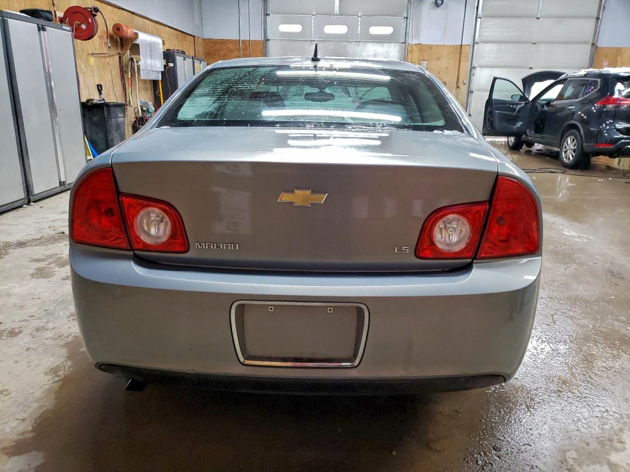2009 CHEVROLET MALIBU LS photo 16