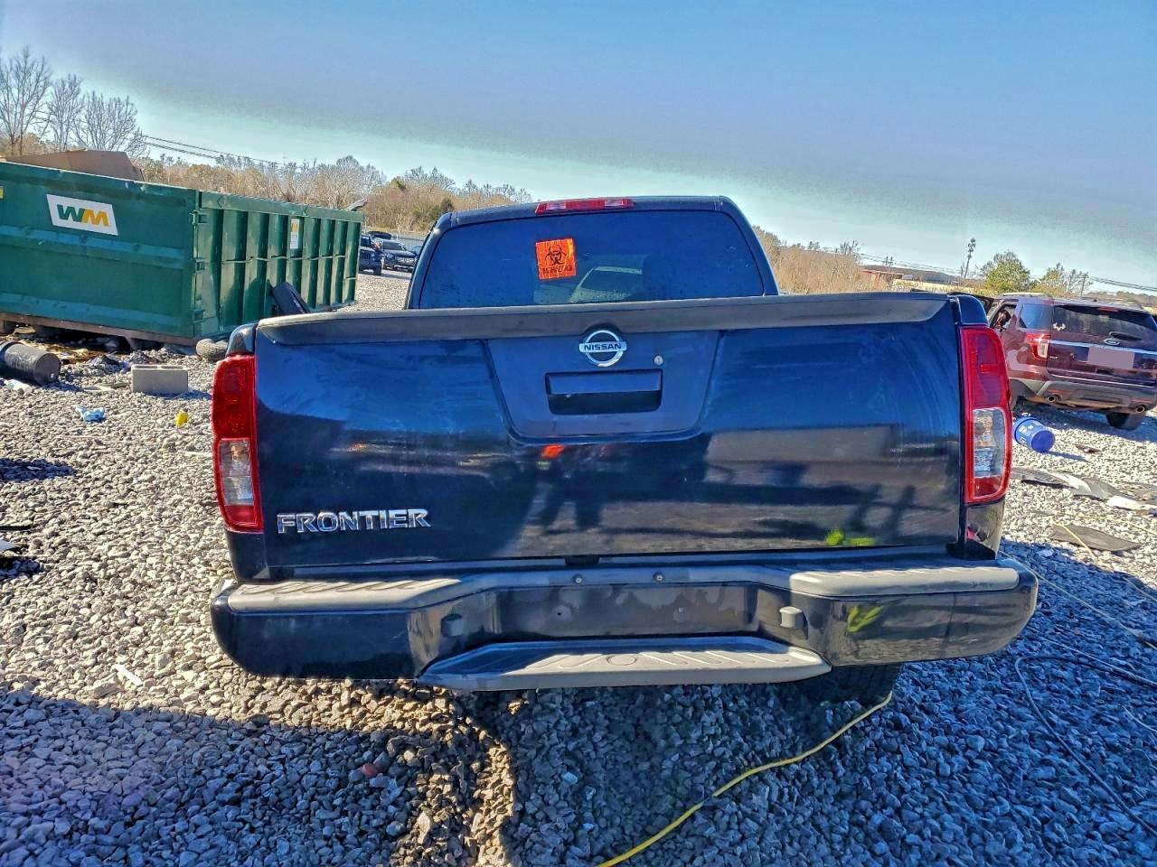 2018 NISSAN FRONTIER S photo 11