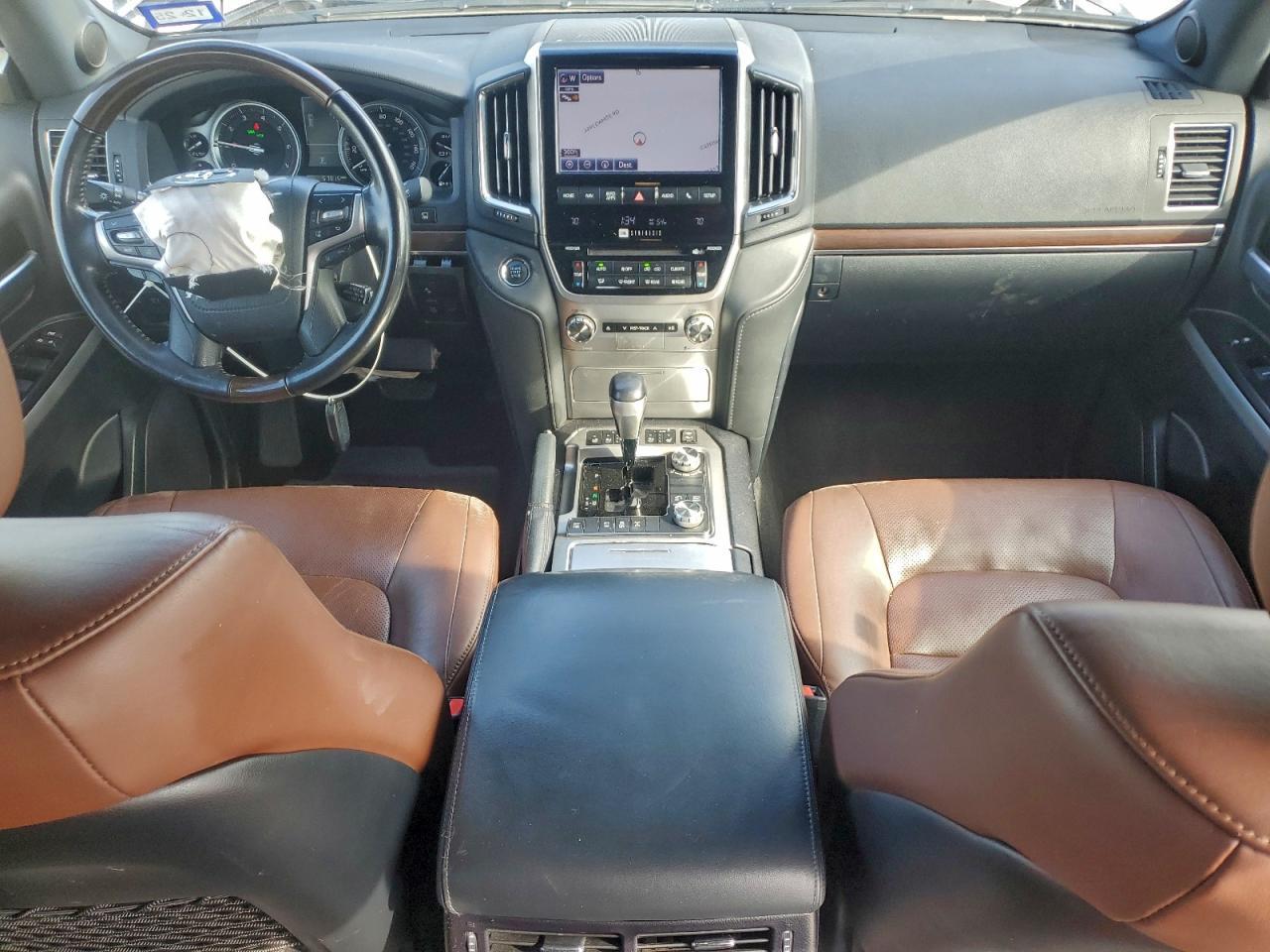 2021 TOYOTA LAND CRUISER VX-R photo 22