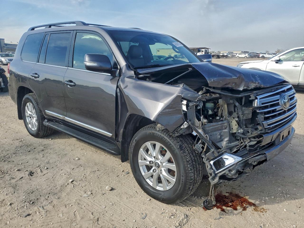 2021 TOYOTA LAND CRUISER VX-R photo 10