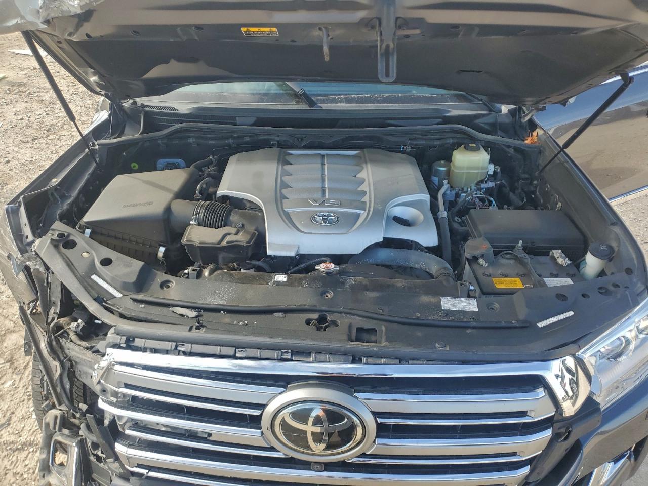 2021 TOYOTA LAND CRUISER VX-R photo 34