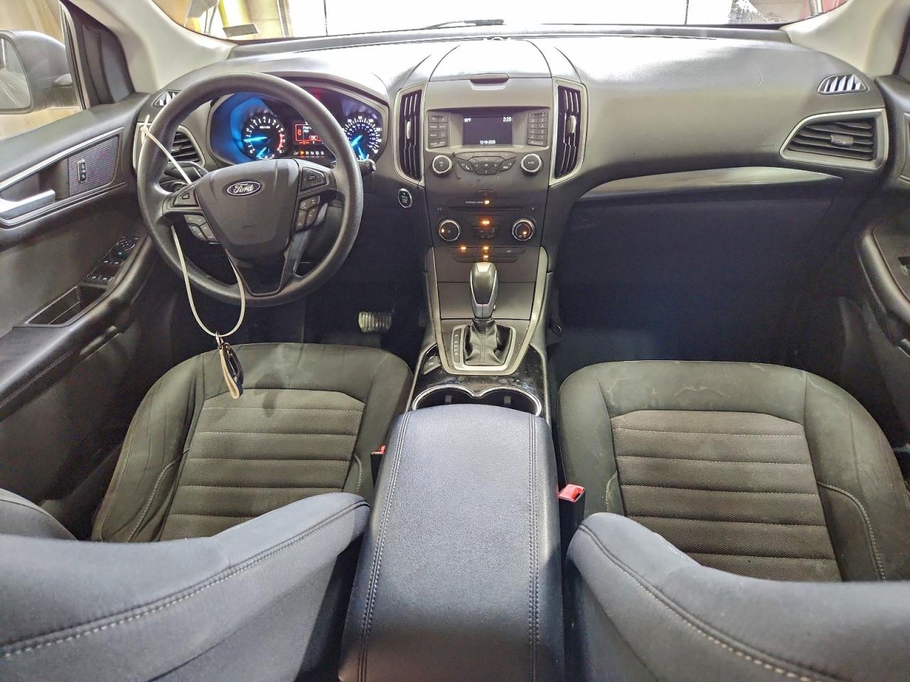 2015 FORD EDGE SE photo 15