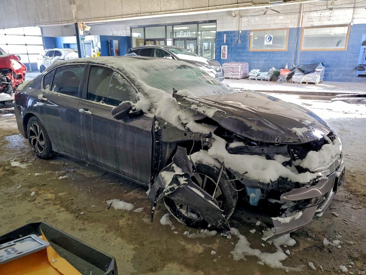 2016 HONDA ACCORD LX photo 4