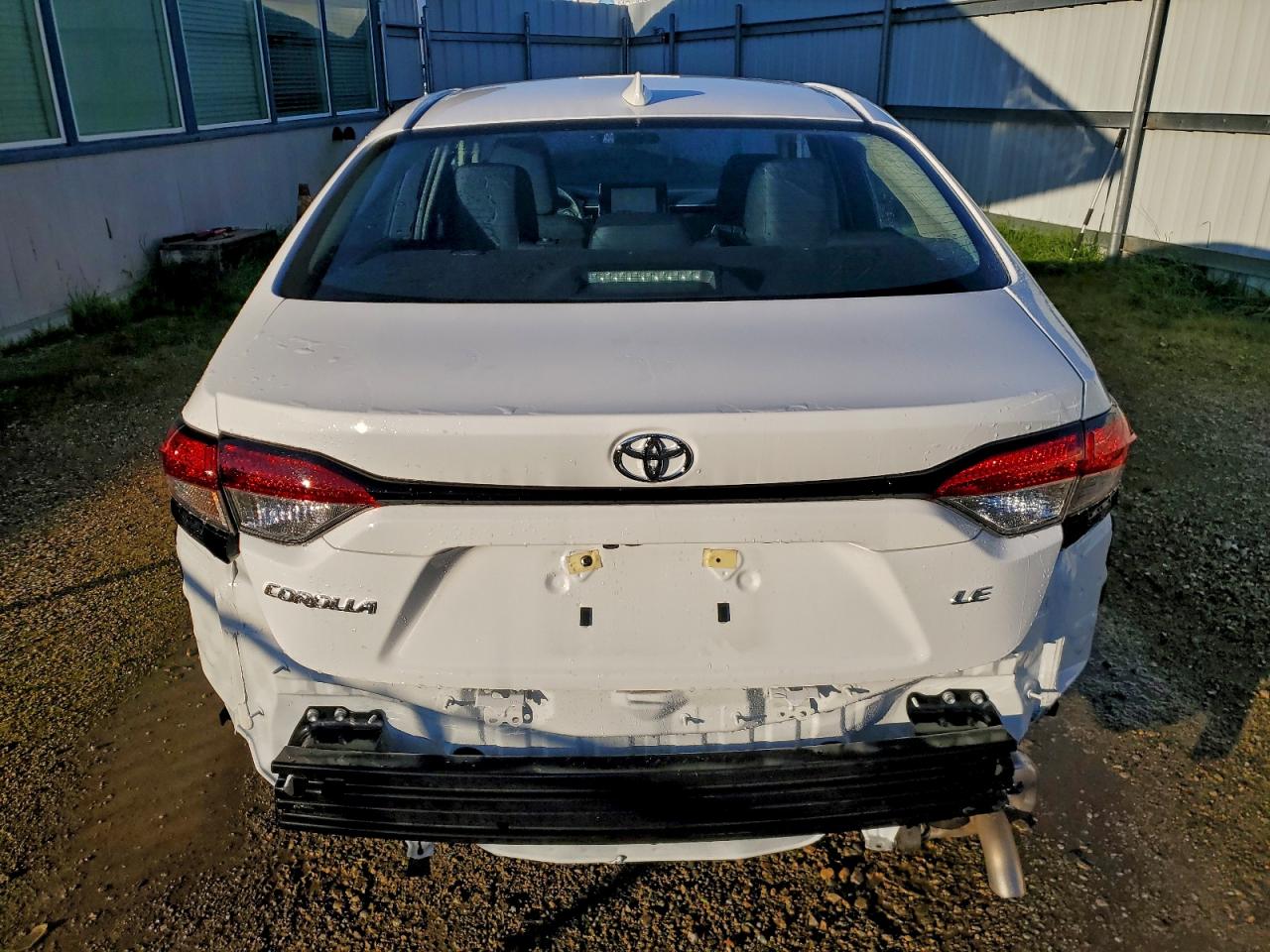 2025 TOYOTA COROLLA LE photo 11