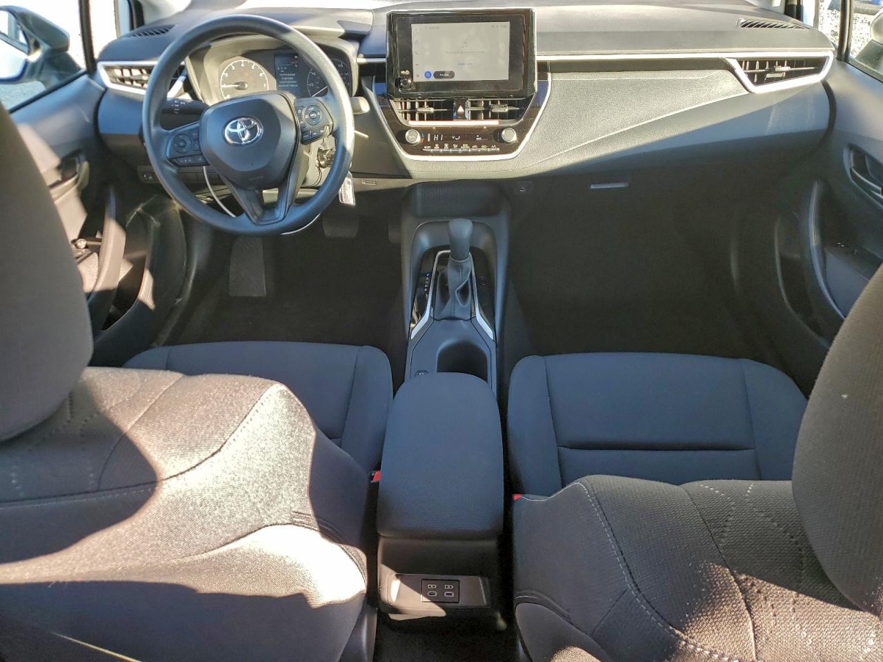 2025 TOYOTA COROLLA LE photo 15