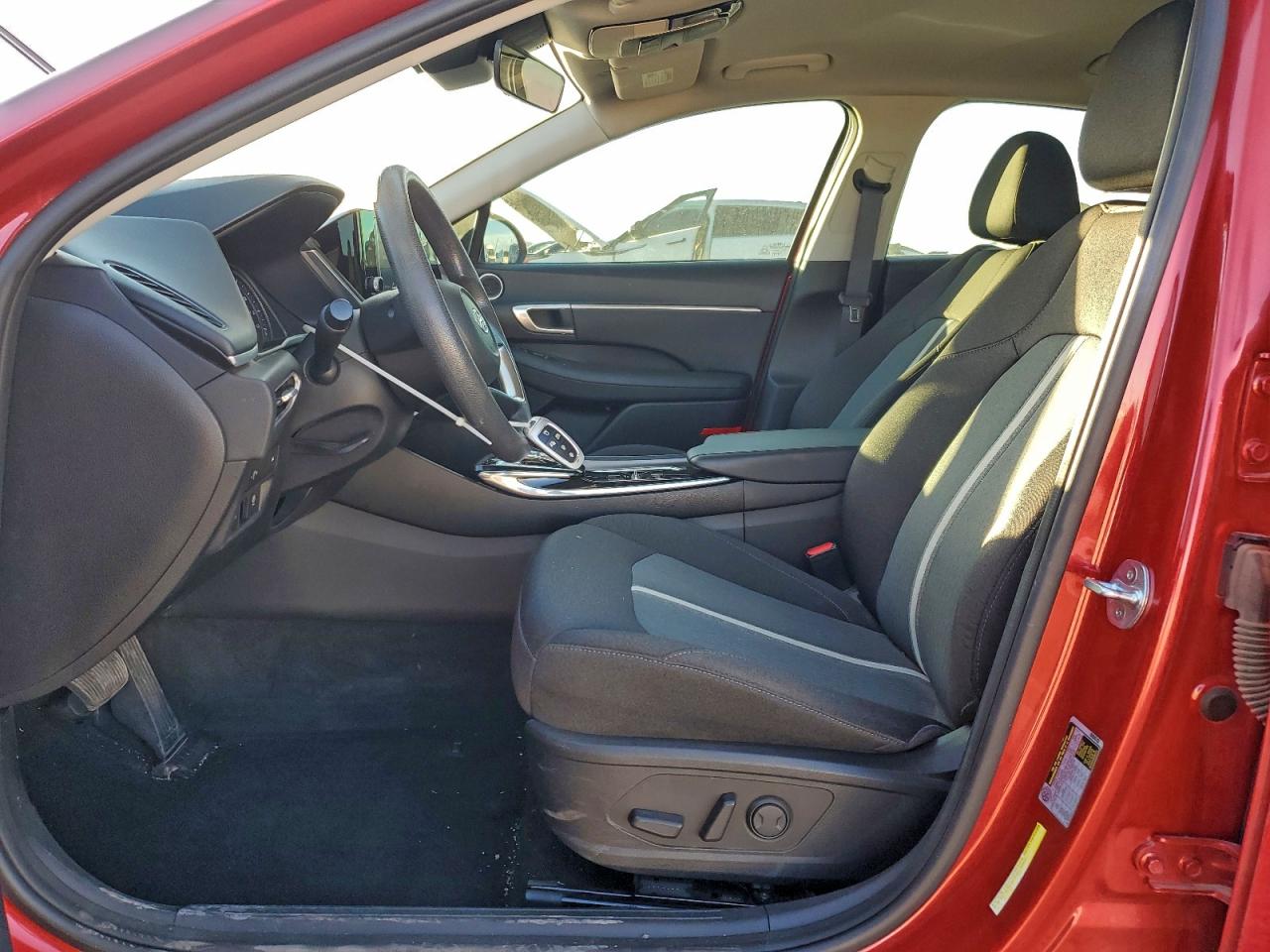 2020 HYUNDAI SONATA SEL photo 7
