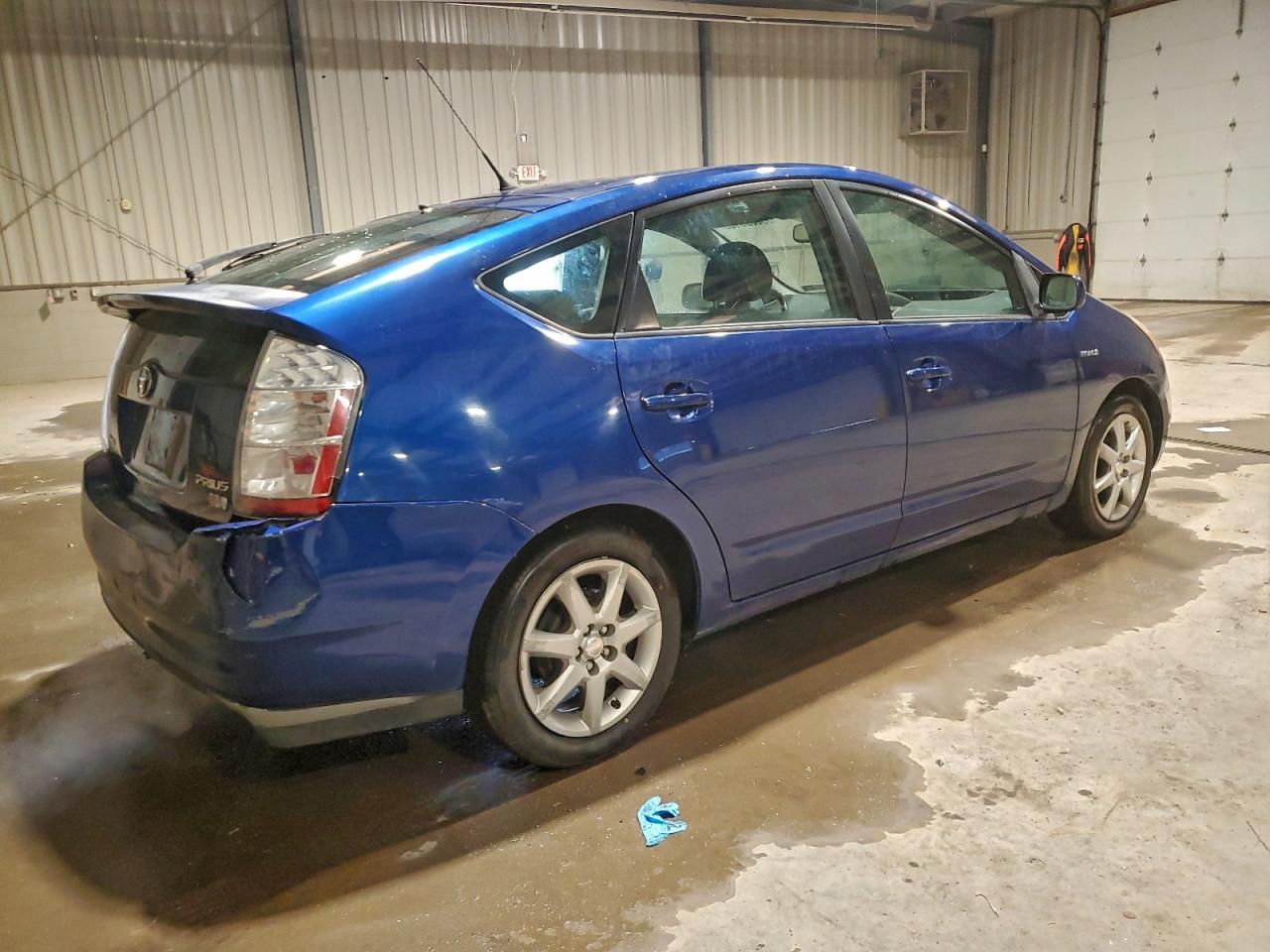 2009 TOYOTA PRIUS photo 3
