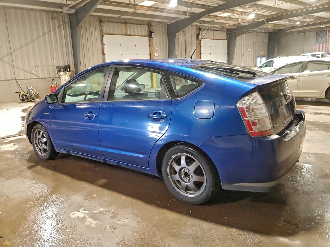 2009 TOYOTA PRIUS photo 2