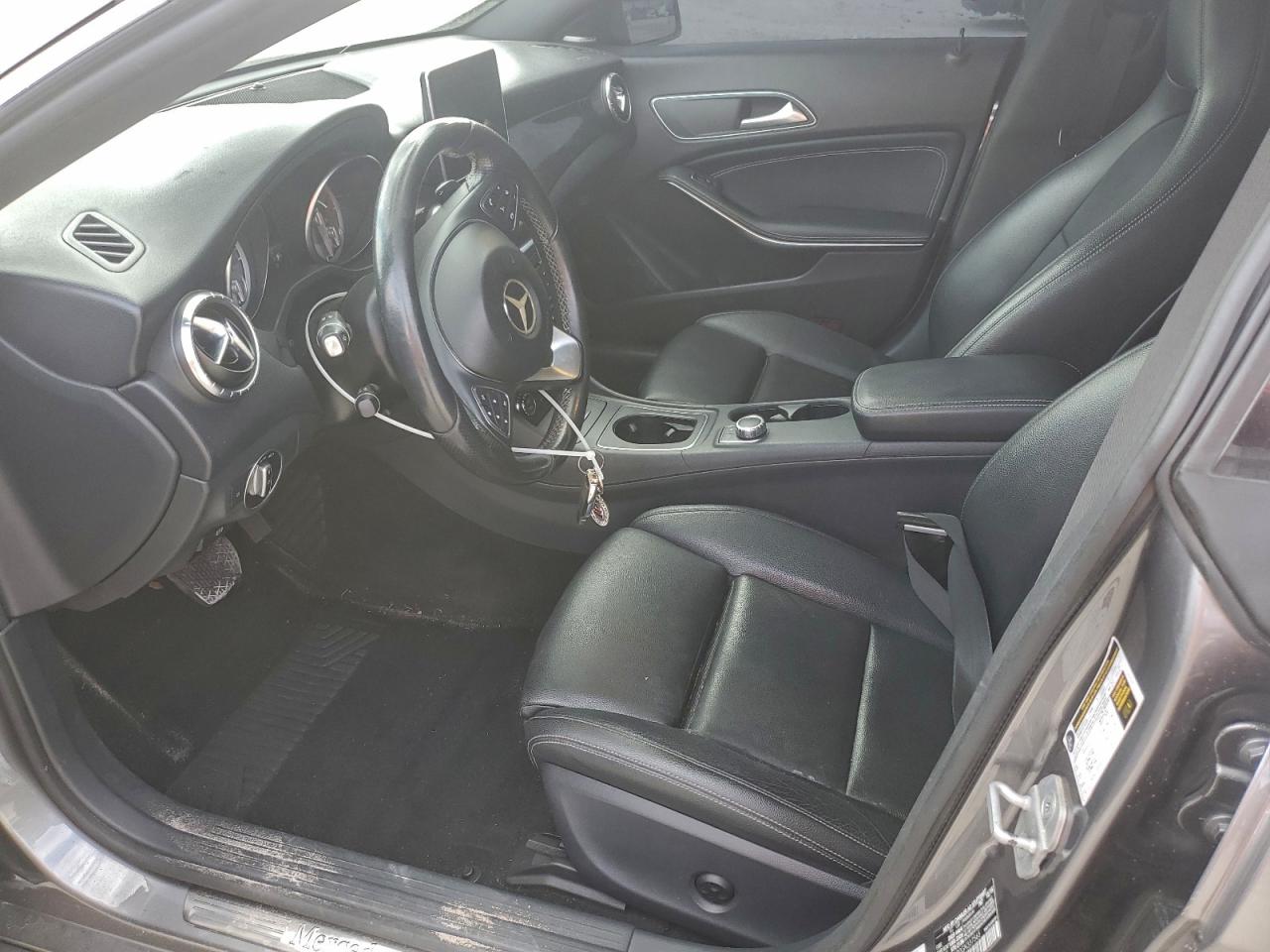 2016 MERCEDES-BENZ CLA 250 4MATIC photo 19