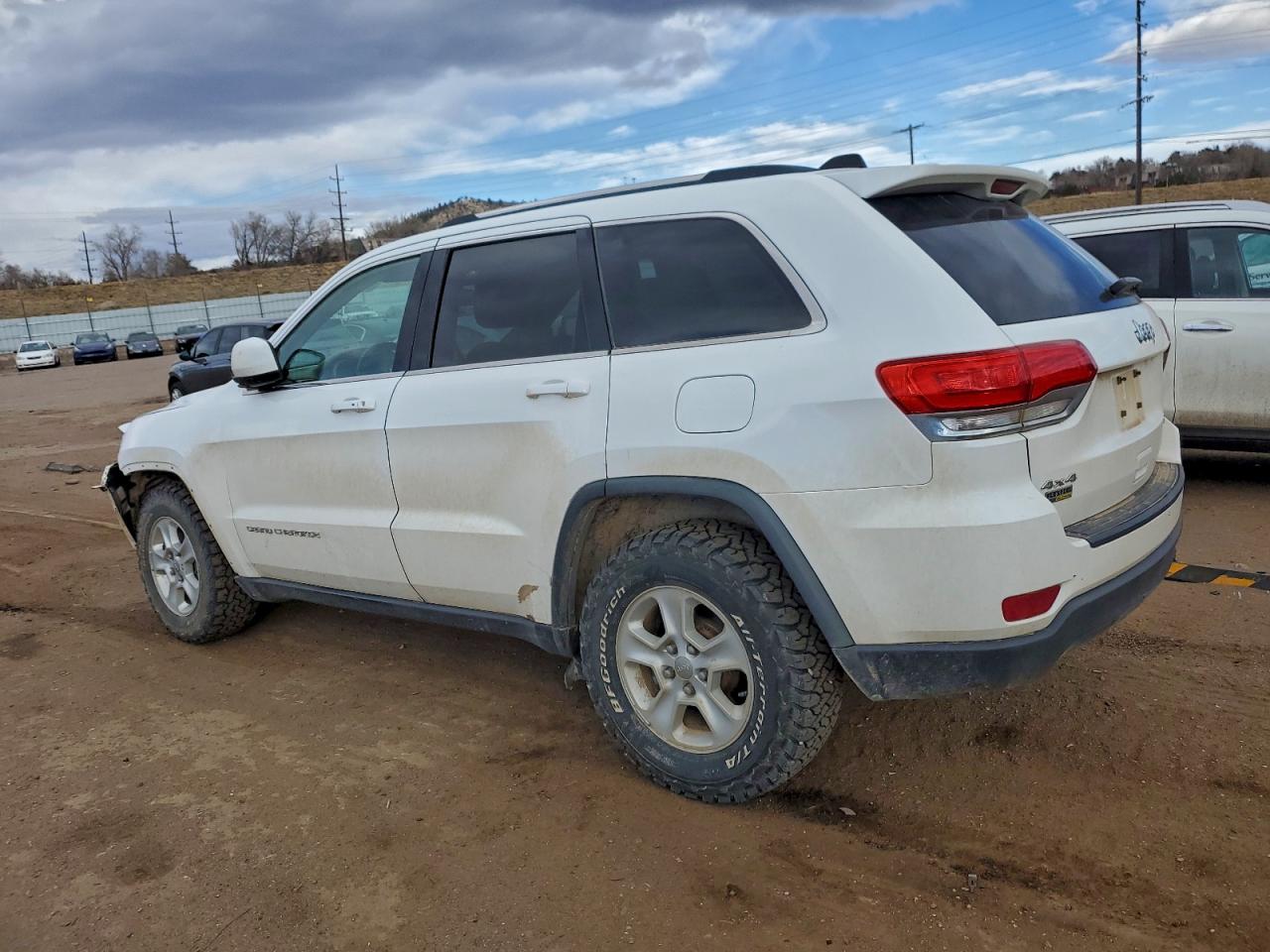 2014 JEEP GRAND CHEROKEE LAREDO photo 3