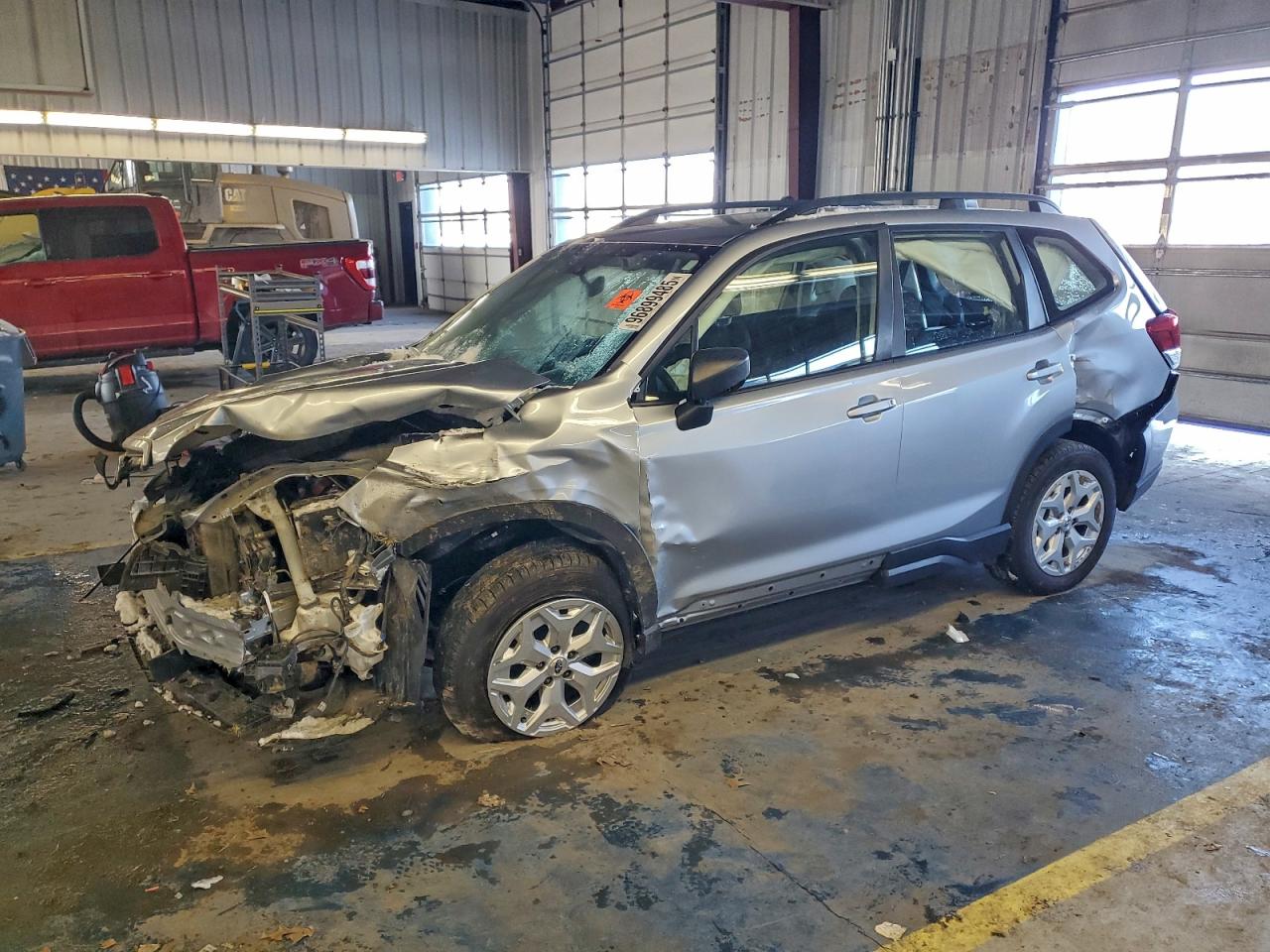 2021 SUBARU FORESTER photo 2