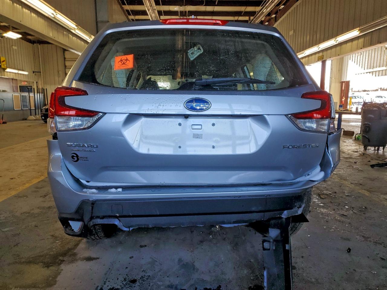 2021 SUBARU FORESTER photo 11