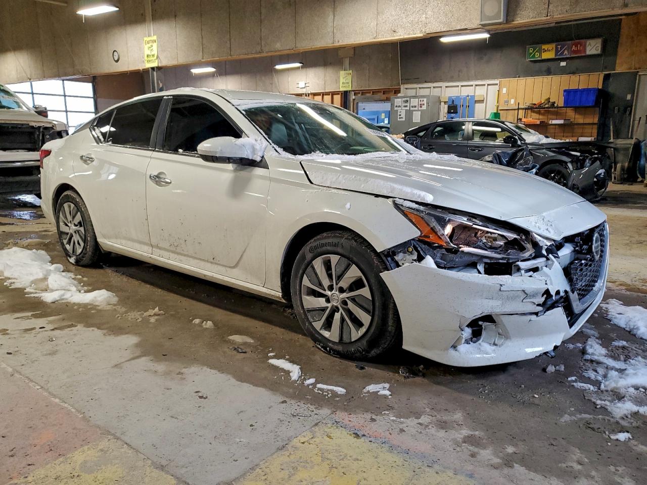 2019 NISSAN ALTIMA S photo 4