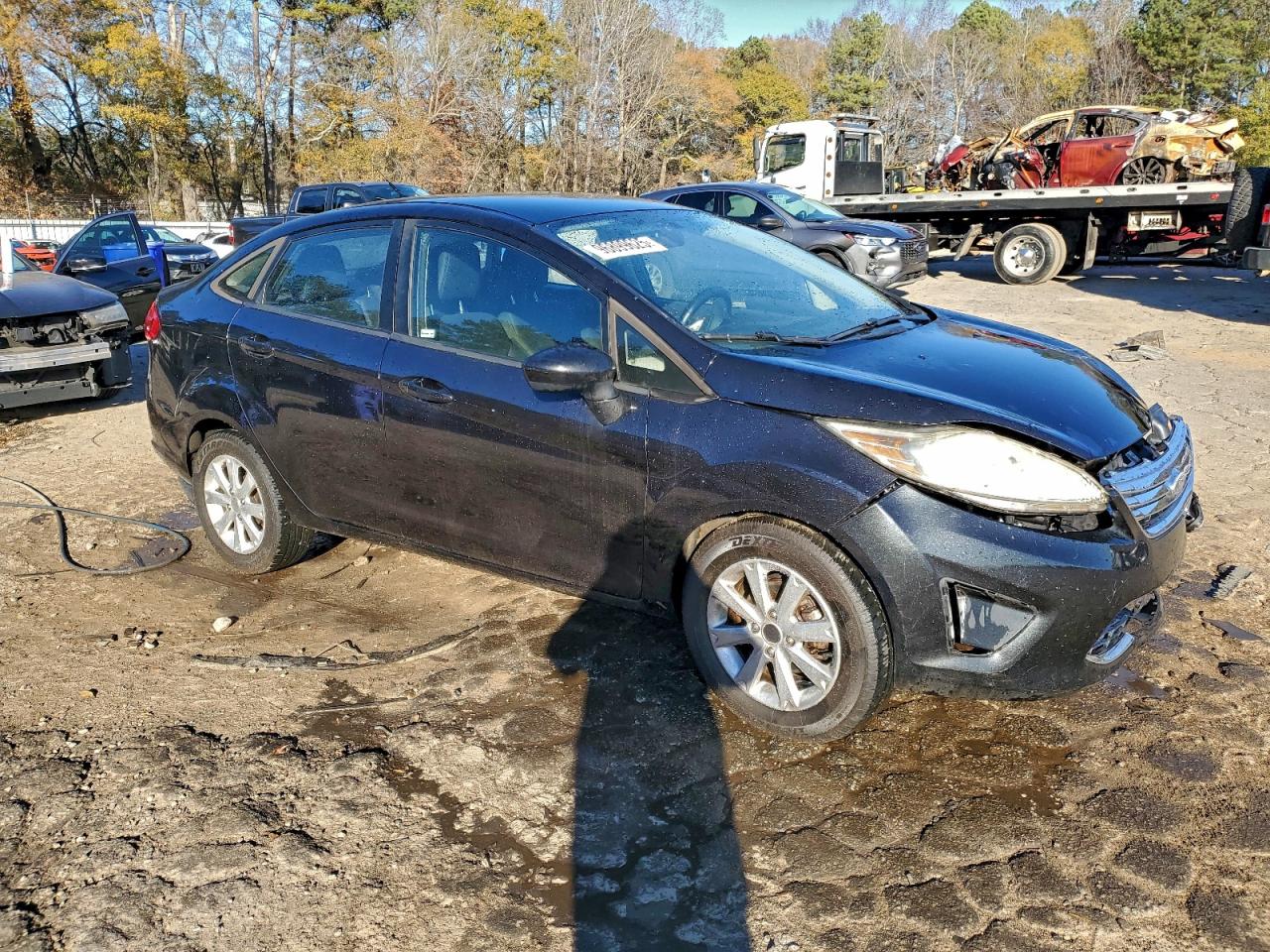 2011 FORD FIESTA SE photo 10