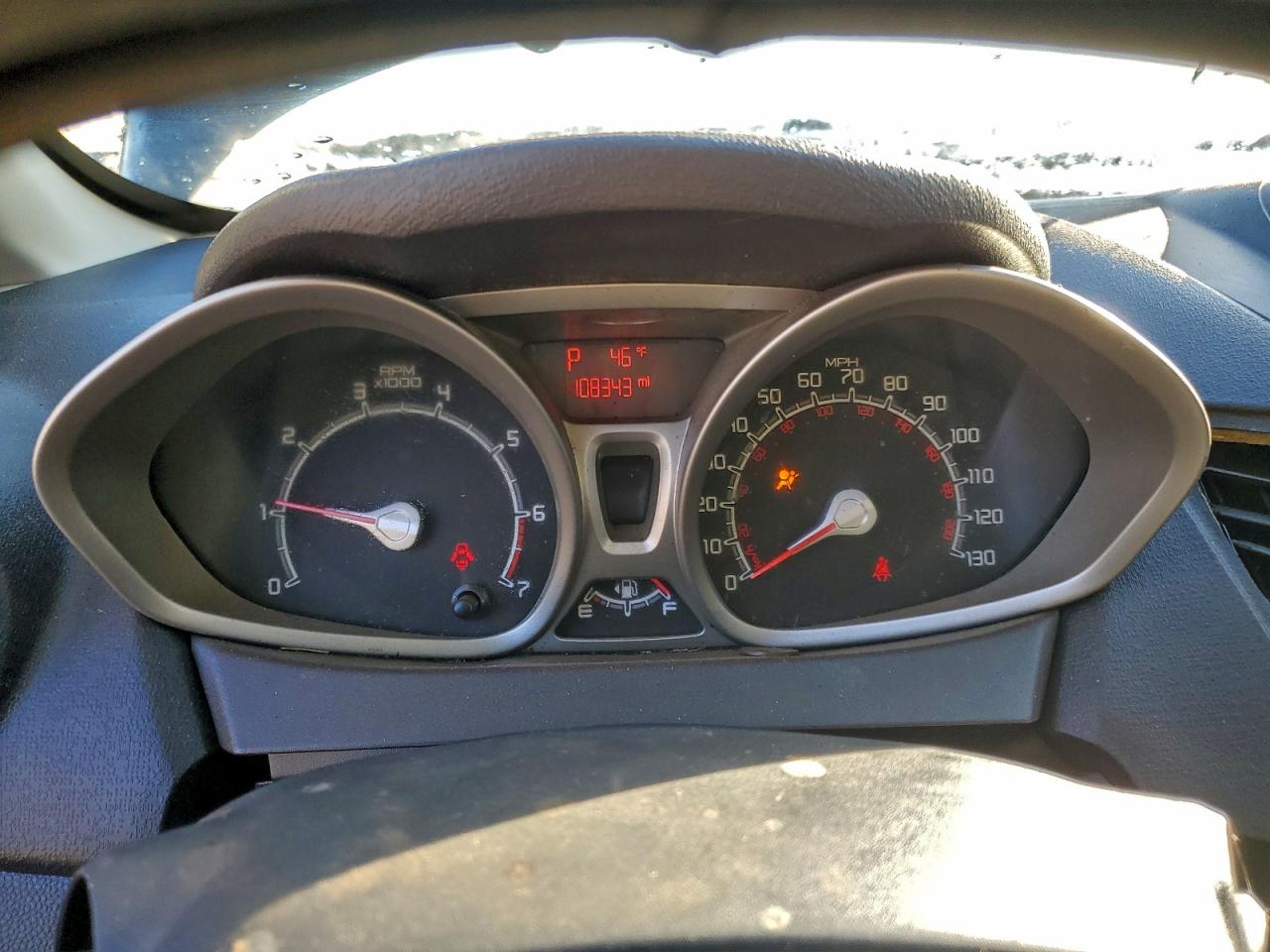 2011 FORD FIESTA SE photo 25