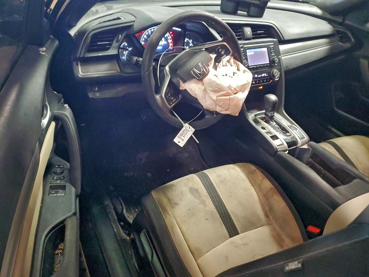 2016 HONDA CIVIC LX photo 8