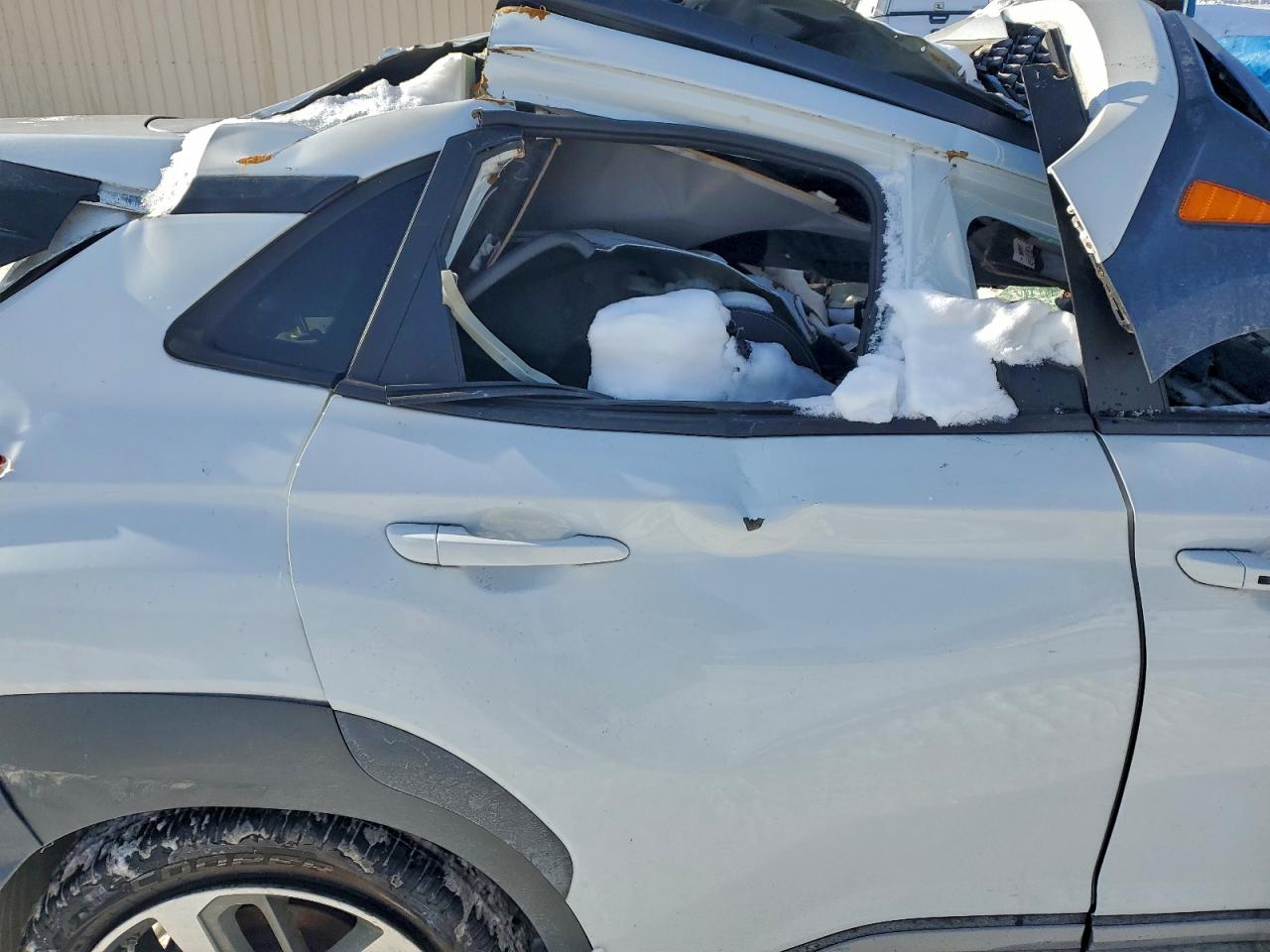 2020 HYUNDAI KONA ULTIMATE photo 10