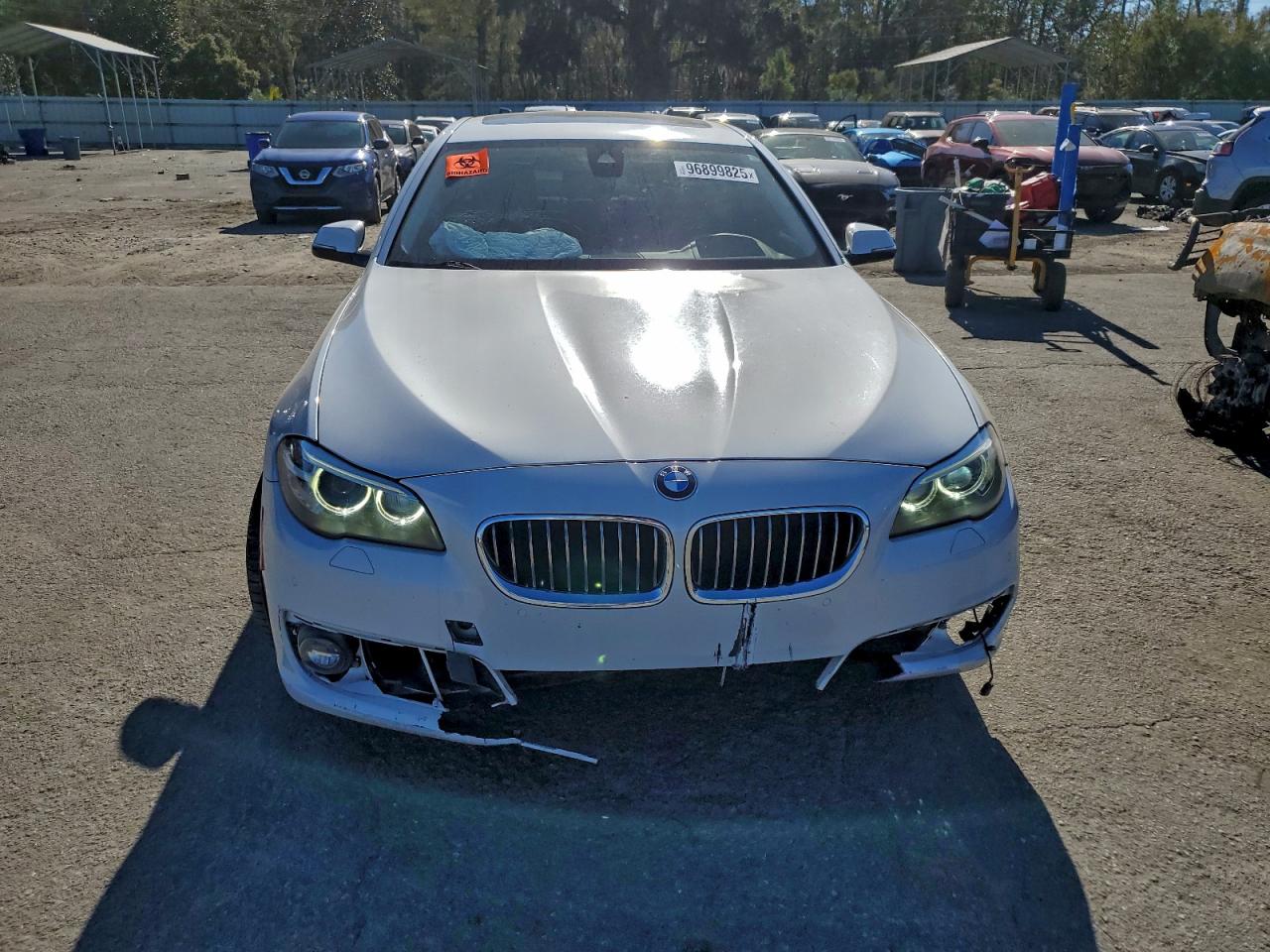 2016 BMW 528 I photo 9