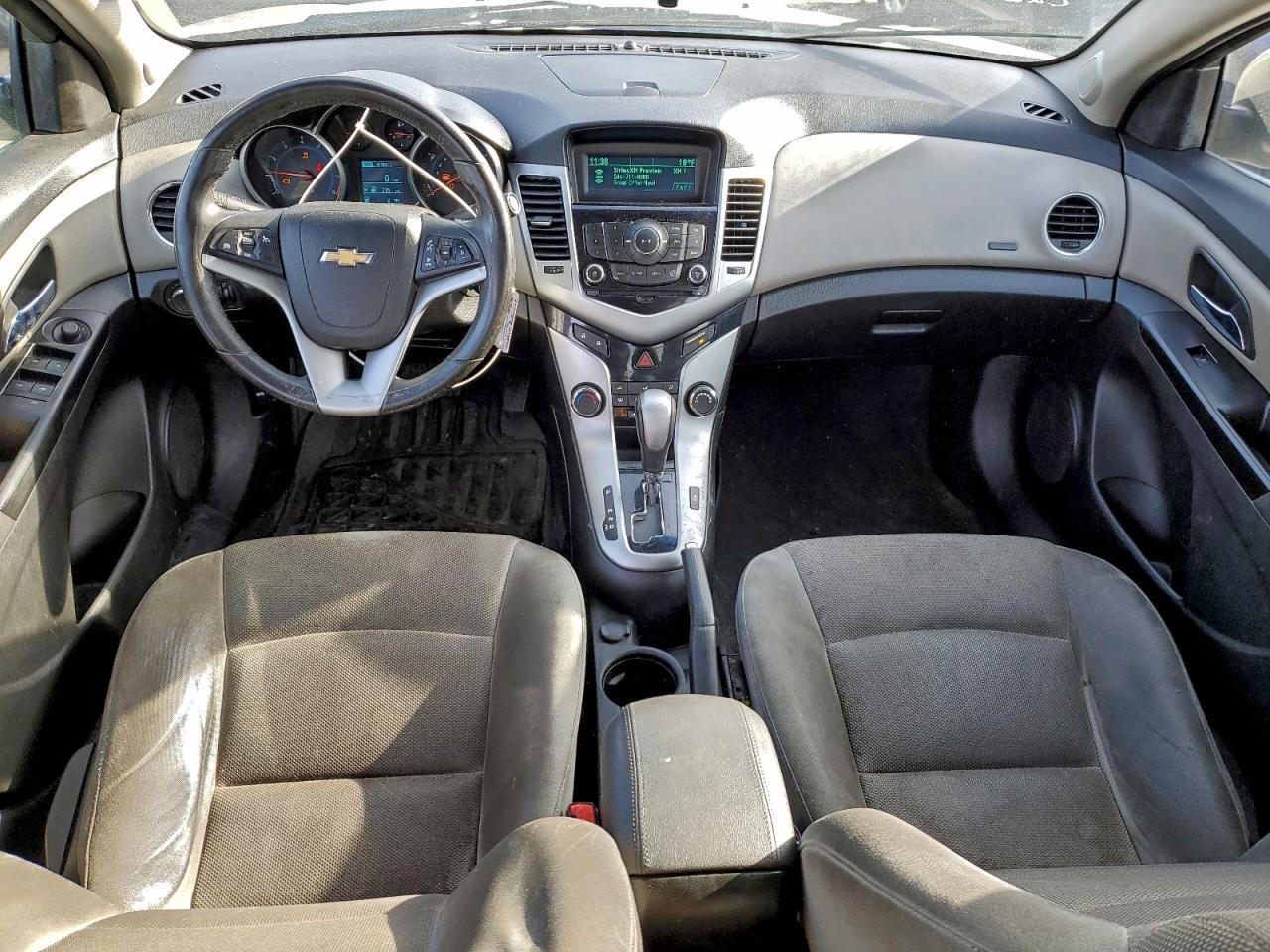 2014 CHEVROLET CRUZE LT photo 8