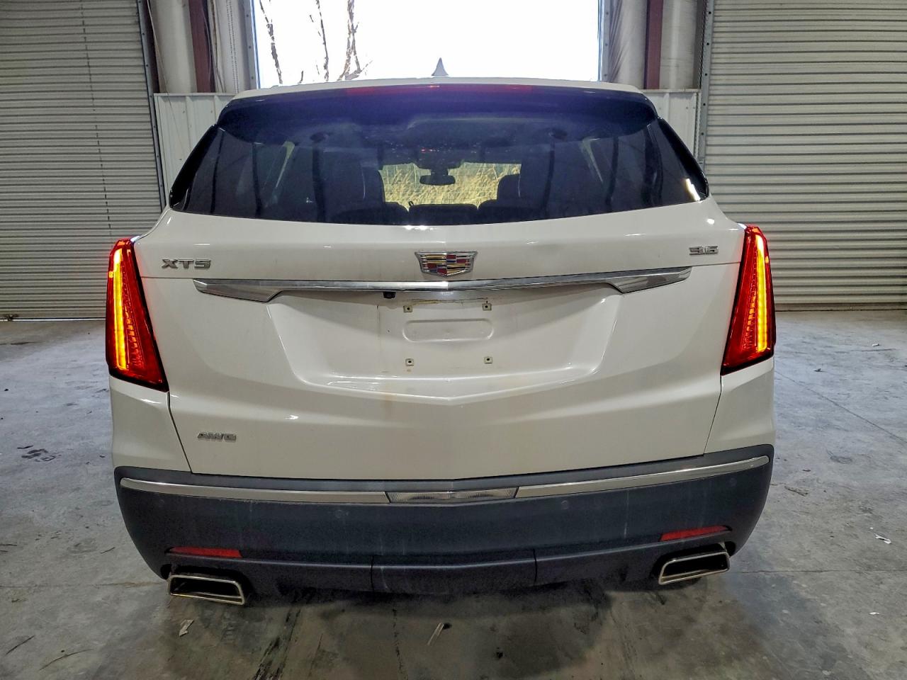 2017 CADILLAC XT5 LUXURY photo 11