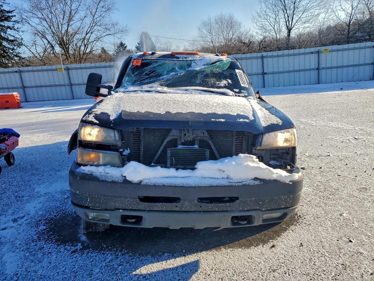 2004 CHEVROLET SILVERADO K2500 HEAVY DUTY photo 5