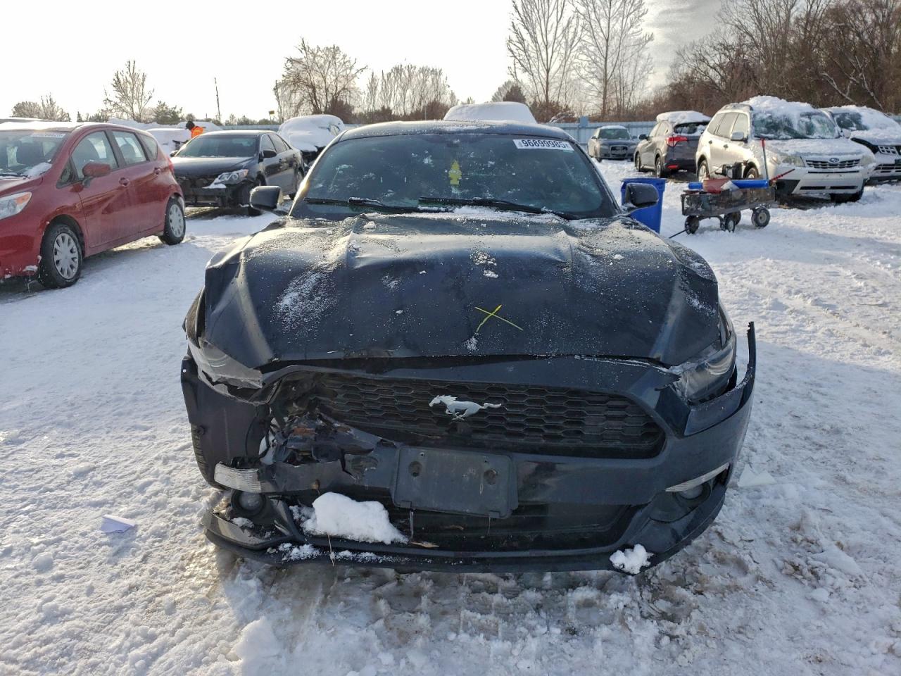 2017 FORD MUSTANG photo 9