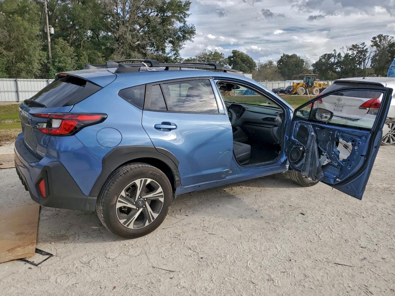 2024 SUBARU CROSSTREK PREMIUM photo 5