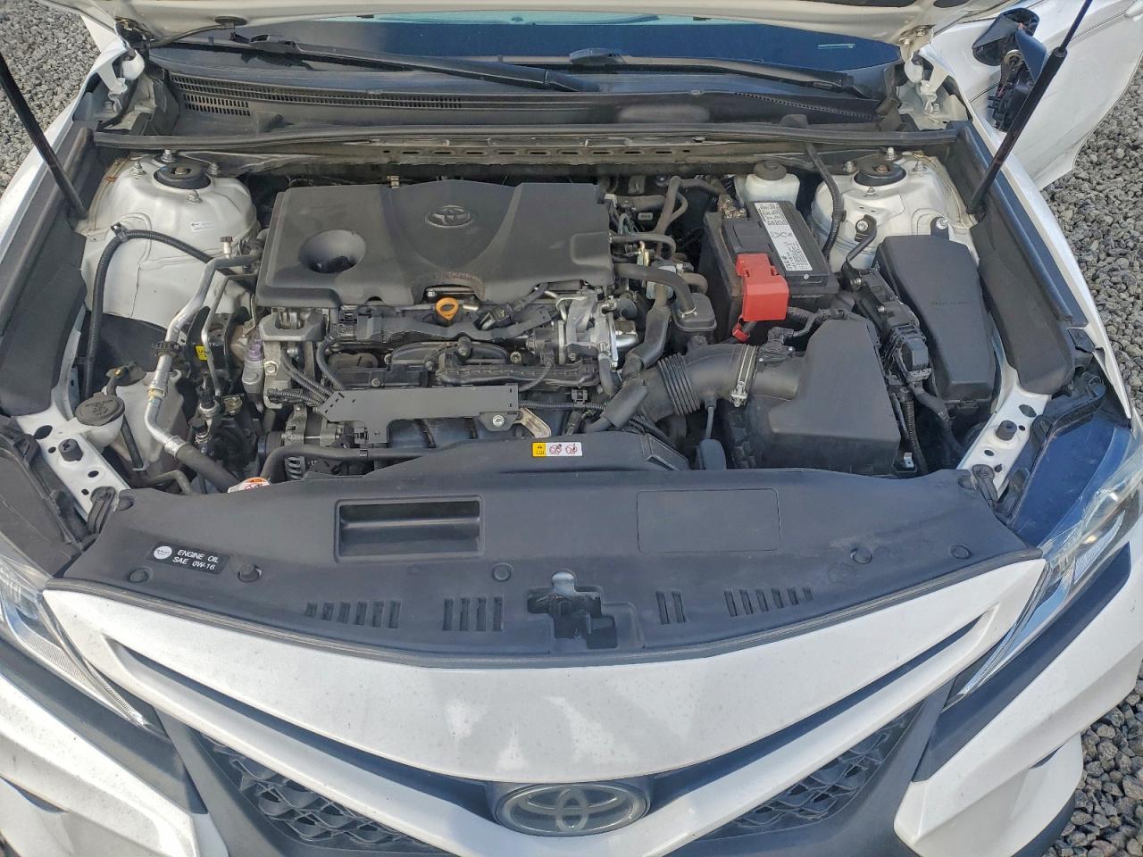 2019 TOYOTA CAMRY L photo 11