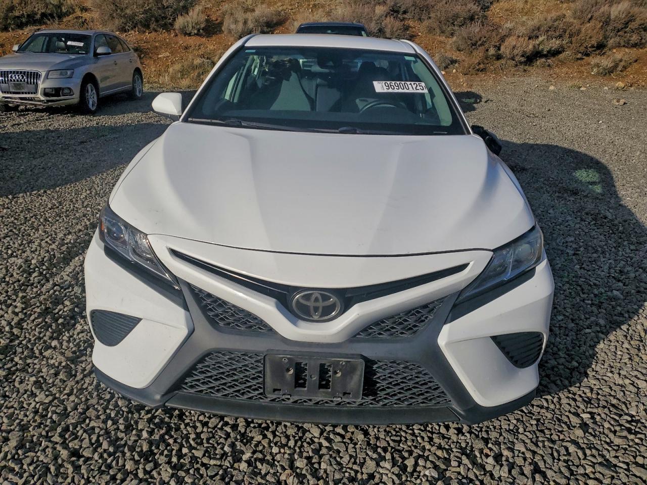 2019 TOYOTA CAMRY L photo 5