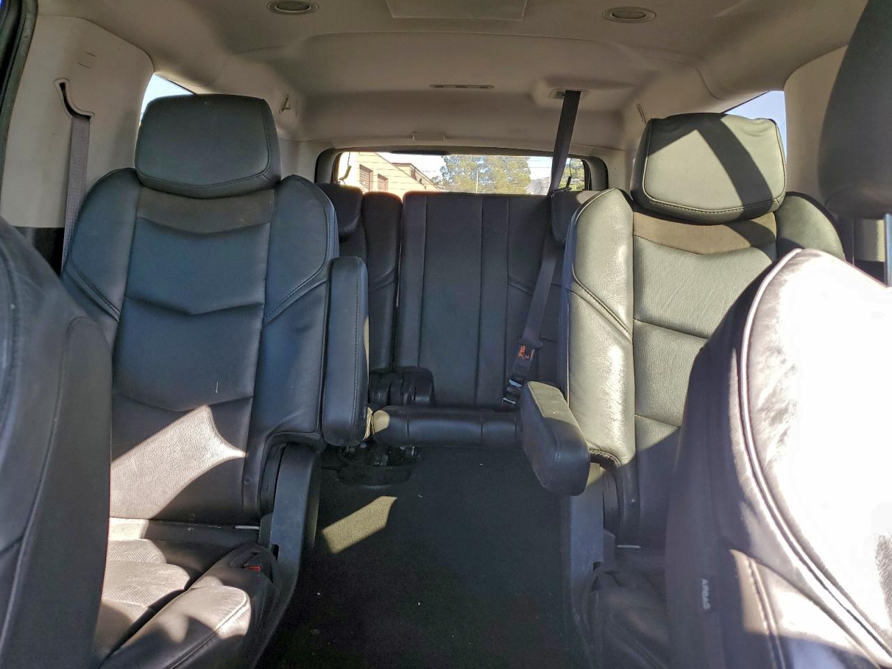 2015 CADILLAC ESCALADE ESV LUXURY photo 10