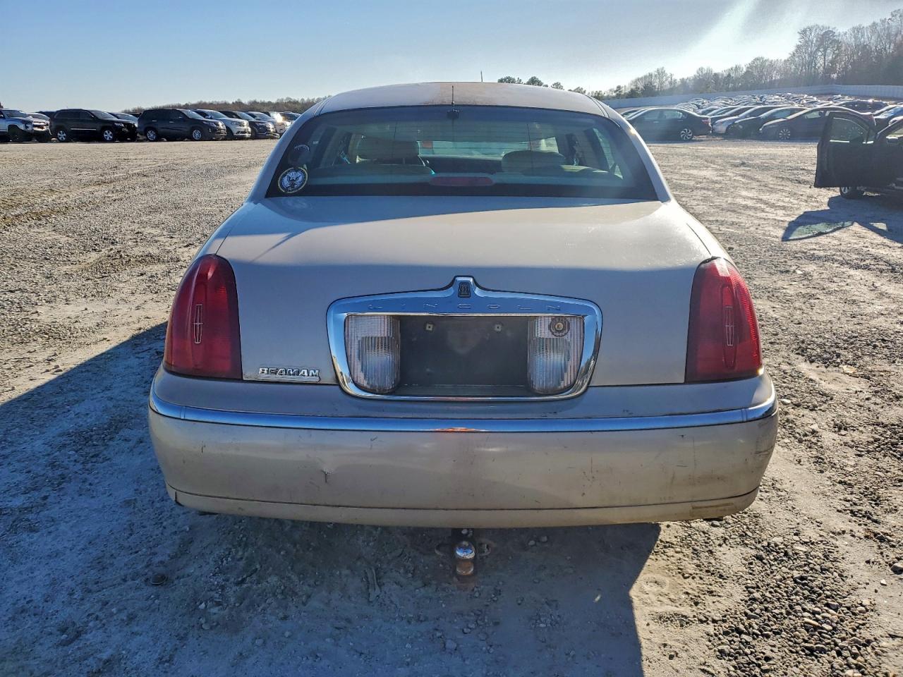 2000 LINCOLN TOWN CAR CARTIER photo 6